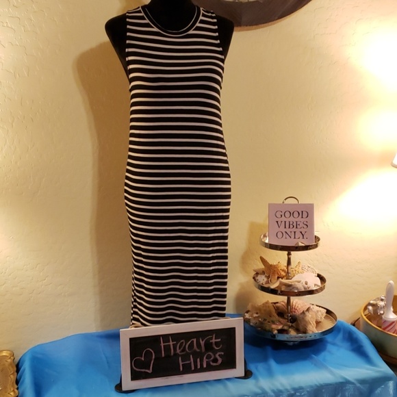 Heart & Hips Dresses & Skirts - 5 for $25 Heart Hips Dress